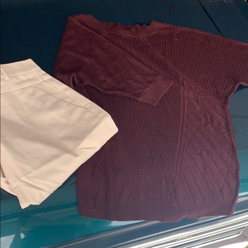 New York & Company Burgundy Sweater
